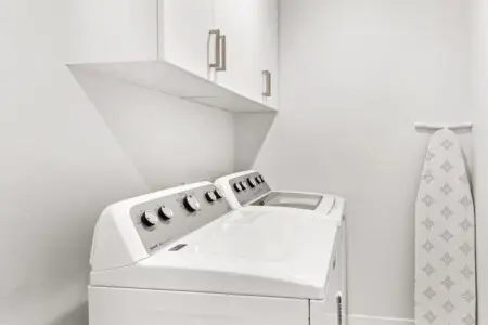 54452b4a747945e0af911d738f3449d8.jpg